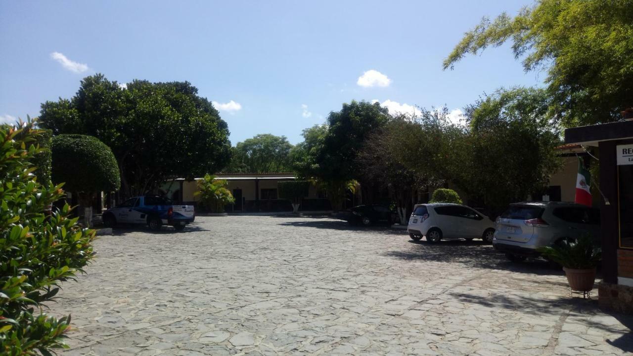 Union de Tula Hotel Brambila المظهر الخارجي الصورة